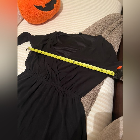 NWT | Women’s Express Black Dress (Size Medium) - Picture 6 of 6